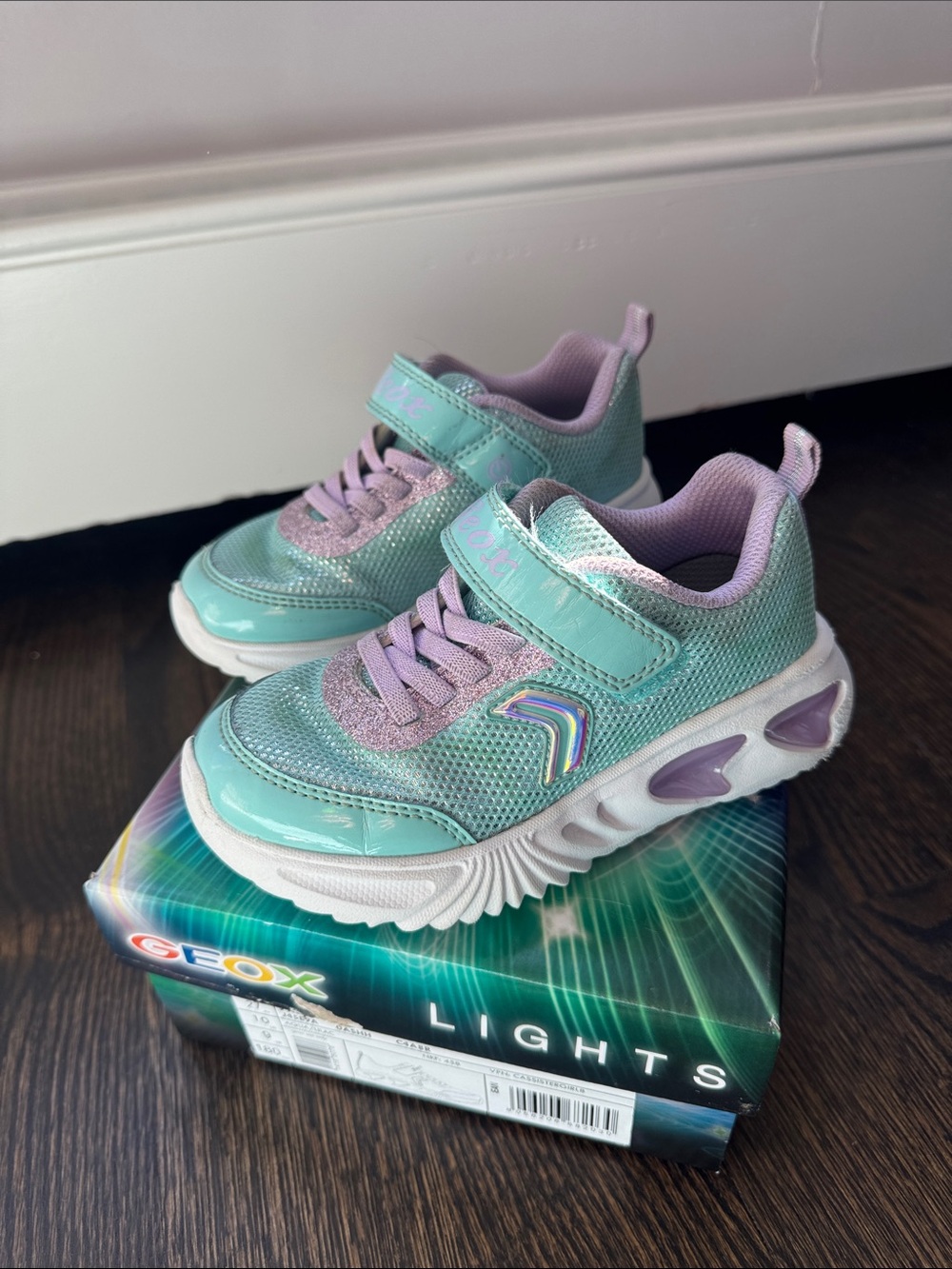 Geox Assister Light Up Sneakers